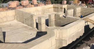 Фундамент с цокольным этажом под ключ заказать в Назарово -  фундамент цокольный этаж под ключ цена от 7288 руб за м2